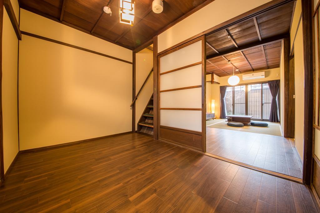 Entrance Life Enmachi By Japaning Villa Kyoto Luaran gambar
